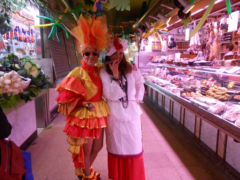 ¡La locura vuelve al Mercat d'Horta por Carnaval! (7)