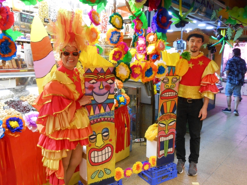 ¡La locura vuelve al Mercat d'Horta por Carnaval! (20)